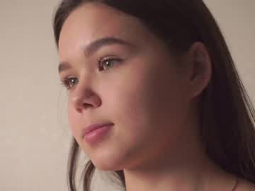 girl helenmoors image #3933186