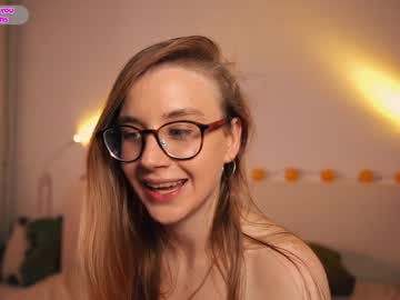 girl alexispeach image #2387034