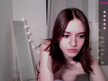 girl yours_emma image #1256846