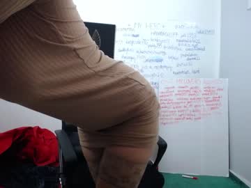 girl yourcrazyneightbor image #2792098