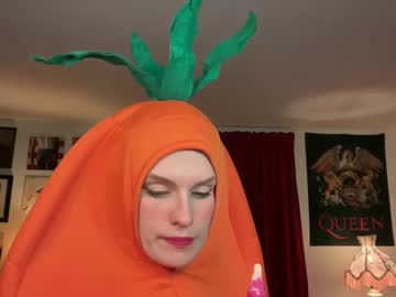 girl bigredcarrott image #4930084
