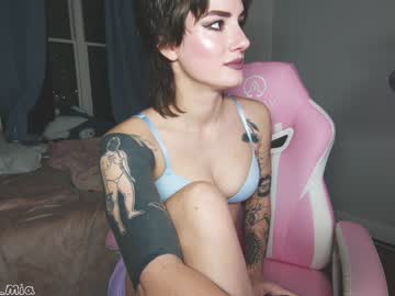 girl aynmarie image #4679332