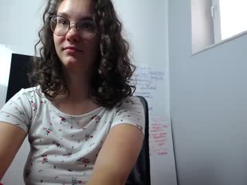 girl yourcrazyneightbor image #2848664