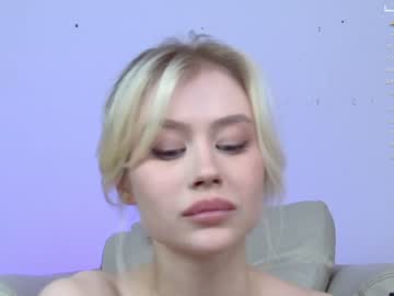 girl shycinderella image #4246107