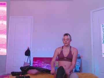 girl petitebrat image #3503347