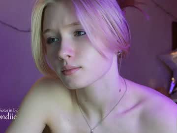 girl bestblondiiecb image #3811089