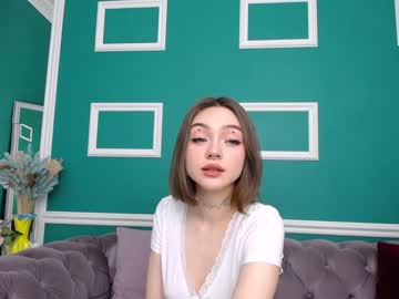 girl adelewilson__ image #1131547