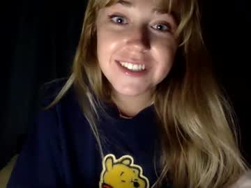 girl winterbunny69 image #6862557
