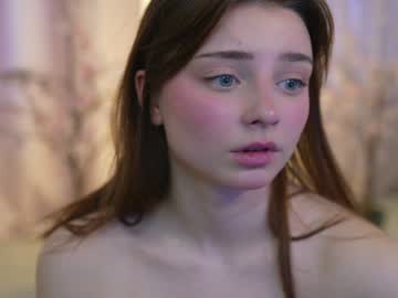 girl floret_joy image #6600487
