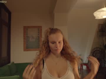 girl chillwithkira image #1049112