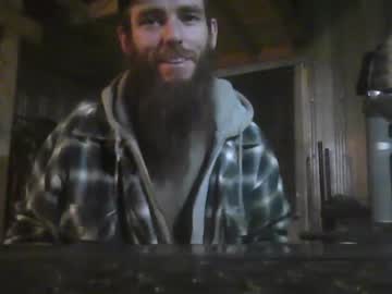 man got_offgrid image #5609068
