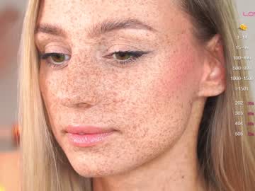 girl artease image #5808570
