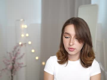 girl silent_chill image #5118624