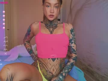 girl nickyneck image #6138772