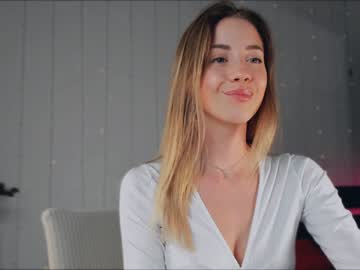 girl emmi_rosee image #6240877