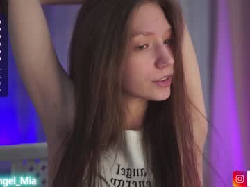girl angels_kiss image #5562914