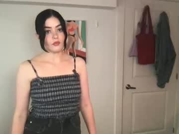 girl littlesugarpea image #5079540