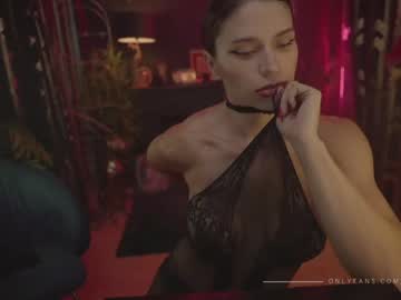 girl lucieoude_ image #2639310