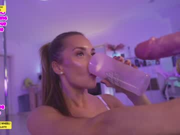 girl hannahjames710 image #5638839
