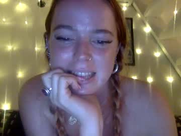 girl princessgingersnap image #3970869