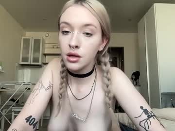 girl crrystalluna image #5204173