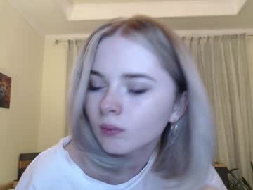 girl yvaine777 image #1264760