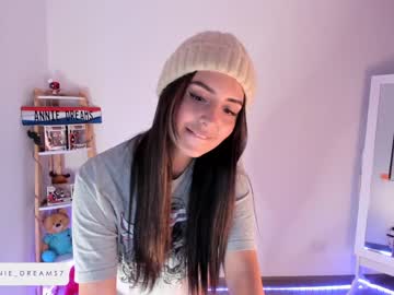 girl annie_dreams image #398310