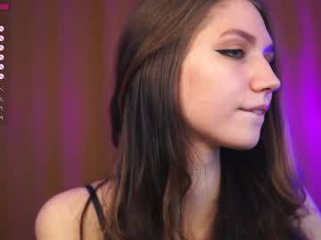 girl angels_kiss image #2623127