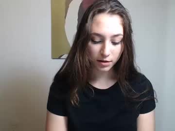 girl jolie_cres image #422645