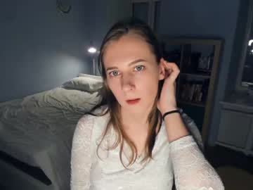 girl jillwells image #3713256