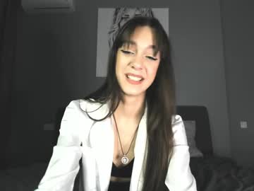 girl elli_lourence image #7028896