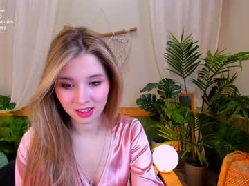girl milablush image #3210168