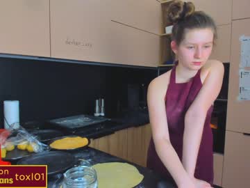 girl toxl image #1100511