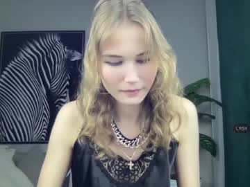 girl pae0n1a image #2717121