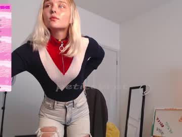 girl petitebrat image #4664246