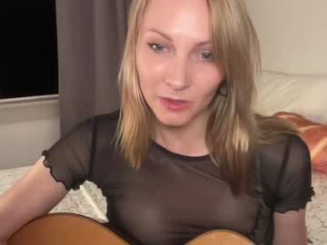 girl kaileeshy image #1397383