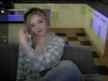 girl lucydelovely image #5143795