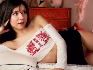girl meadowthayer image #3848497