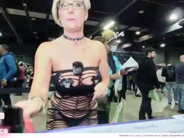 girl champagnefun image #4192247