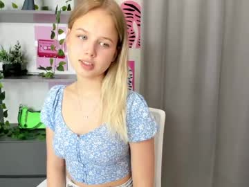 girl tenderness_18 image #7048197