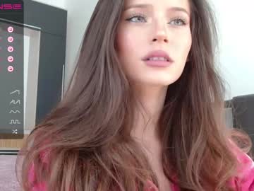 girl isia_slay image #2008235