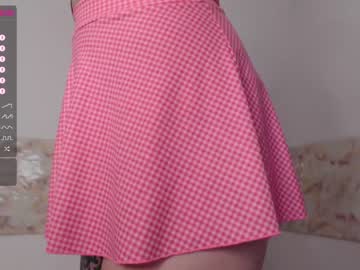 girl welcome2pleasureland image #3900485