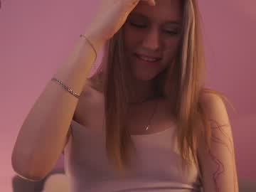 girl alisia_spinnet image #6081653