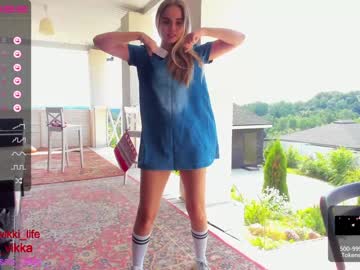 girl misss_vikki image #2159575