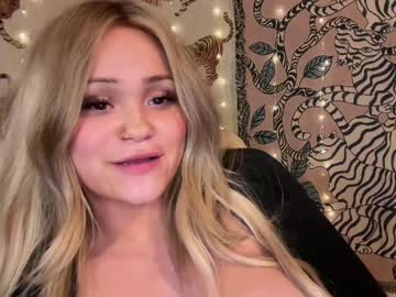 girl ari_02 image #5326219