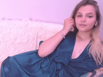 girl miss_brittaney image #2527215