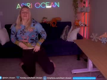 girl asiri_ocean image #6141879