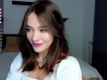 girl predatory_eyes image #6341864