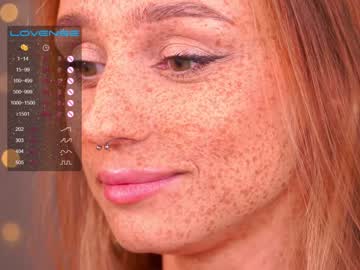 girl artease image #3268741