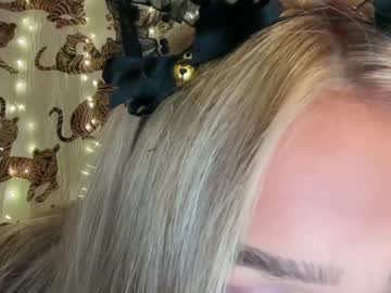 girl ari_02 image #5210241